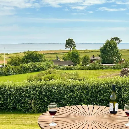 Hébergement de vacances Magnifique Maison Avec Sauna à Augustenborg
